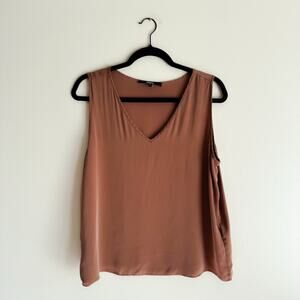 Quince Brown Washable Silk Stretch V Neck Tank Top Large Norm Elevated Basic